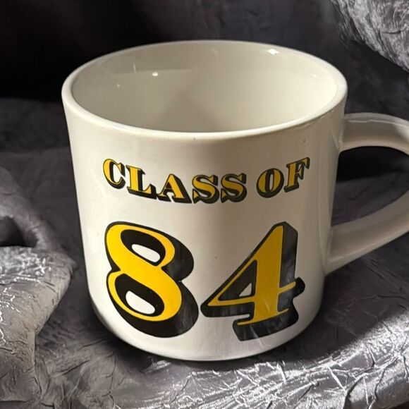 CLASS OF '84  Vintage coffee mug - Picture 1 of 4